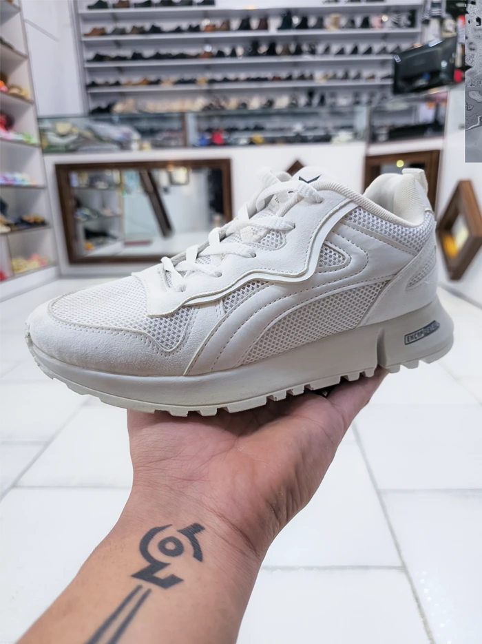 کفش اسپرت زنانه ریبوک رنگ سفید