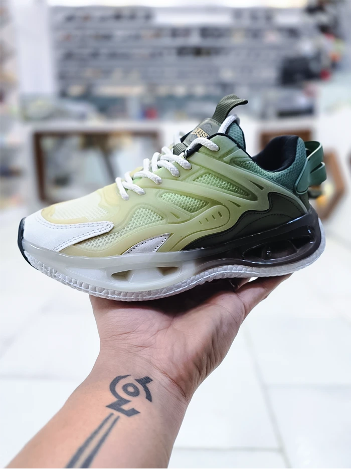 کفش اسپرت زنانه چریکی